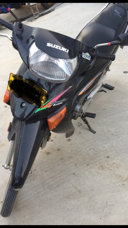 铃木摩托车！看中联系！