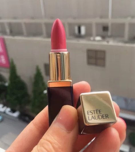 雅诗兰黛oure color 倾慕口红唇膏...