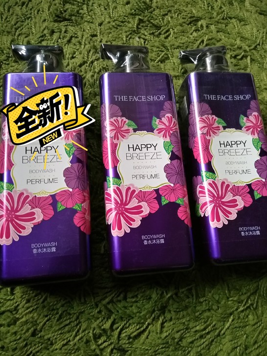 菲诗小鋪沐浴露，防伪标志，全新保真正品。每...