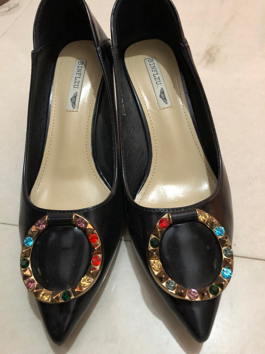 ZLL牛皮高跟鞋,95新,跟高3cm,皮子...