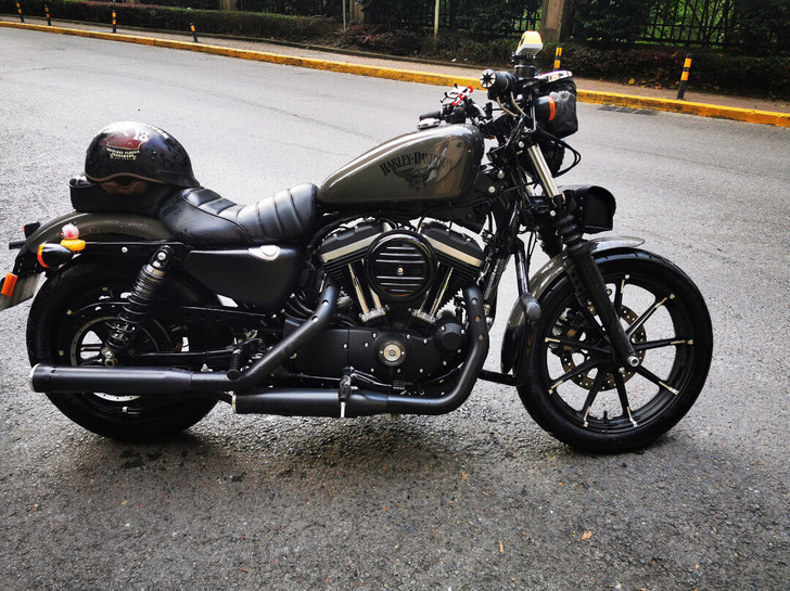 大贸，18年10月哈雷883N美版，无钥匙...