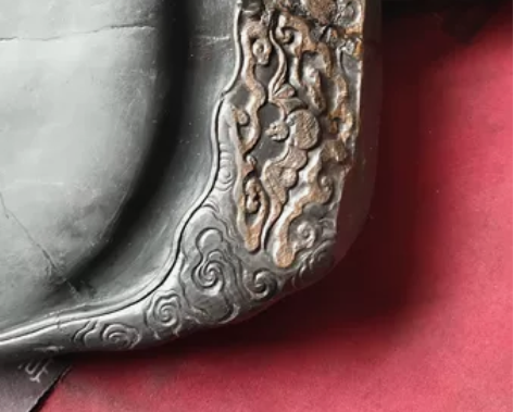 清代老坑留皮端砚 感兴趣的话点“我想要”和...