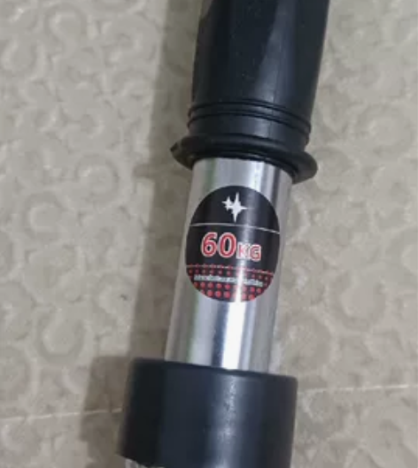 60公斤臂力器，感觉没有我50kg的重，4...