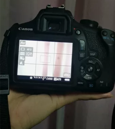 佳能1500D数码高清 购买新机时拿去过佳...