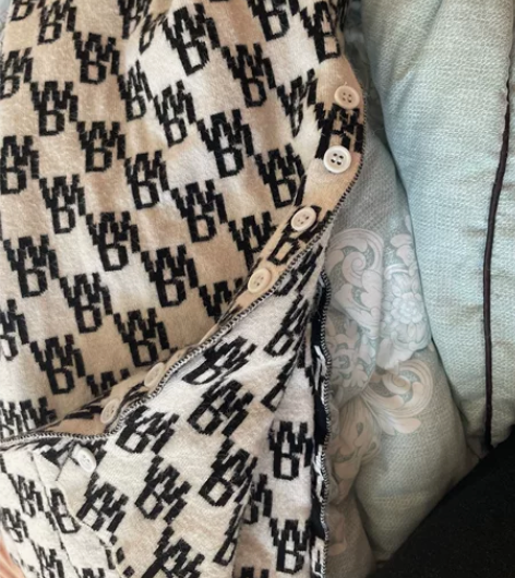 羊绒阔腿裤 有些小小起球不介意的来 20...