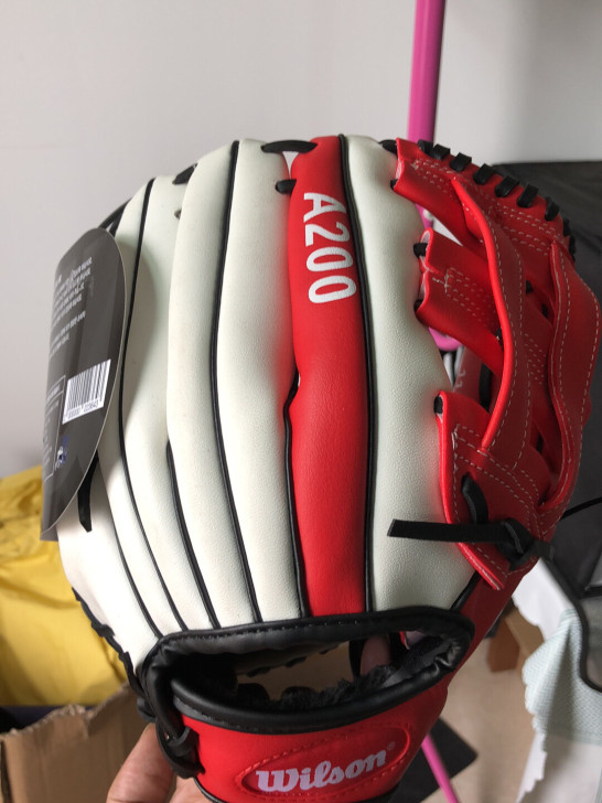 Wilson威尔逊儿童棒球手套包邮