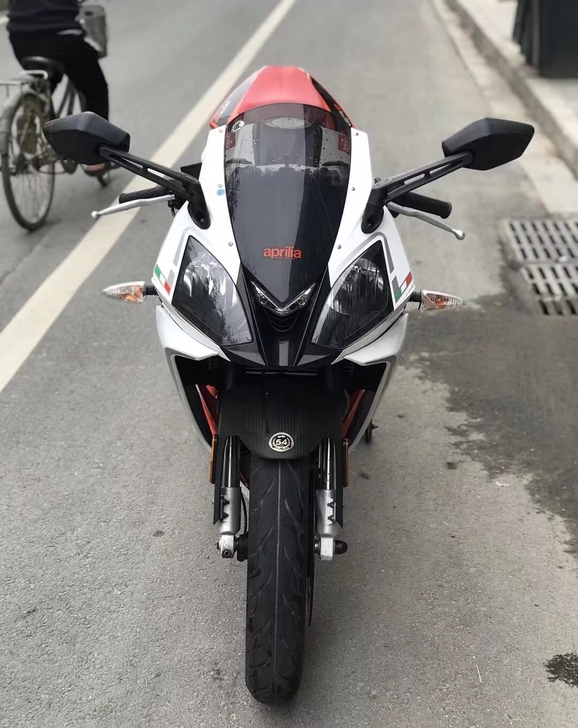 全新公路赛车二手摩托车精品车本田，铃木，雅...