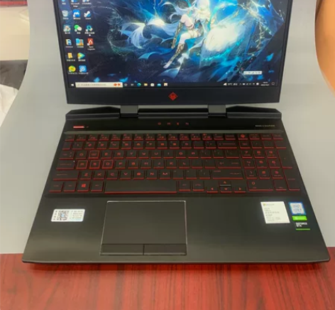 HP(惠普)暗影精灵游戏本 设计游戏毫无压...