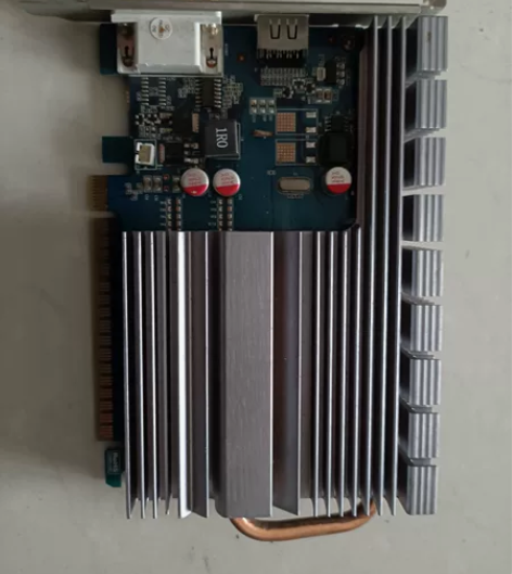 GT520  2G D3  显卡 功能正常...