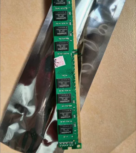 DDR3内存条1333/1600  4G ...