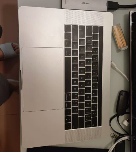 MacBook Pro 15寸 2018款...