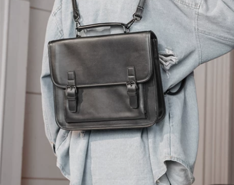 单肩包男新款休闲斜挎包韩版皮质百搭时尚公文...