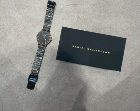 Dw手表 要送给前任的时候被绿了 便宜甩 ...