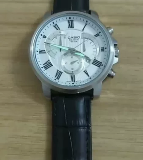 二手正品CASIO石英男表，型号BEM-5...