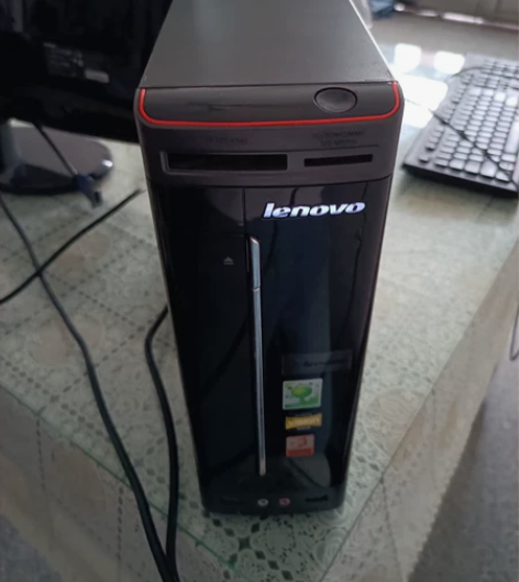 联想家悦台式机 AMD*2CPU 2G三星...