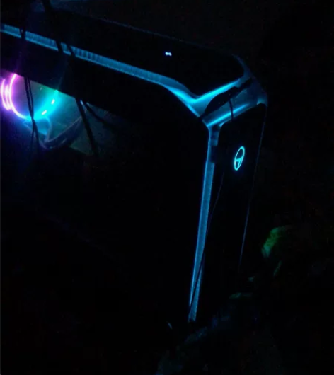 雷神(ThundeRobot)黑武士4代×...