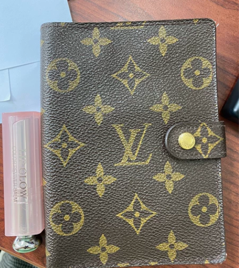 lv  路易威登，老花笔记本 记事本  包...
