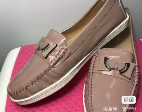 单鞋38码 感兴趣的话点“我想要”和我私聊...