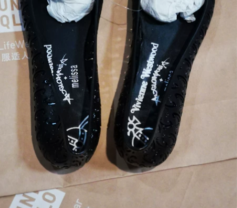 全新包邮塑料鞋镂空娃娃鞋 ……………………...