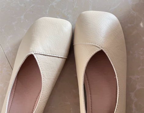 单鞋奶妈鞋宽头鞋珍珠鞋 全新包邮！39码数...