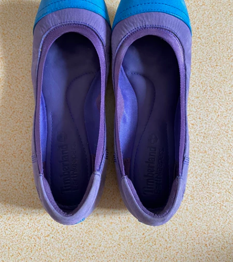 37码软底鞋，好看的颜色，翻毛皮，平跟。脚...