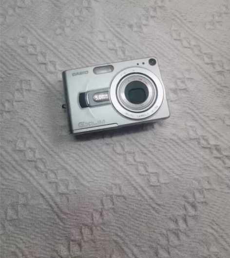 卡西欧Z50     关注享包邮 超火的型...