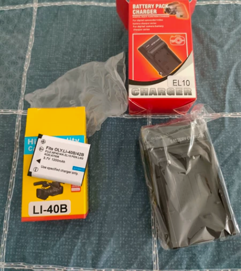 照相机充电器电池,型号奥林巴斯Li-40B...