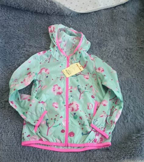 青少年户外品牌，小骆驼，衣服，鞋子 感兴趣...