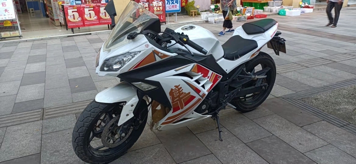 双杠350水冷，发动机状态好，喜欢的来