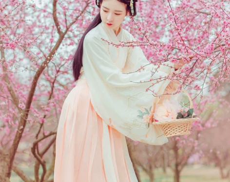 广州天河出，都城南庄汉服上襦下裙原创交领齐...