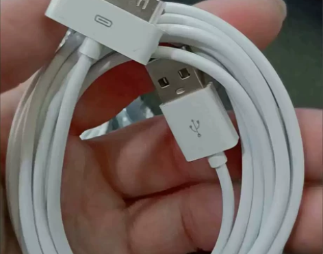 全新包邮苹果4/4s充电线ipad1/2/...