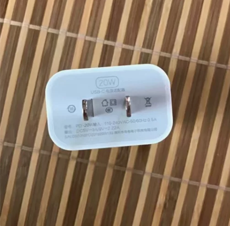 全新 PD苹果20W快充 套装 1米线一条...