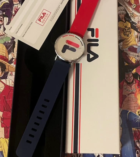 斐乐手表全新，未使用，包装全在 感兴趣的话...