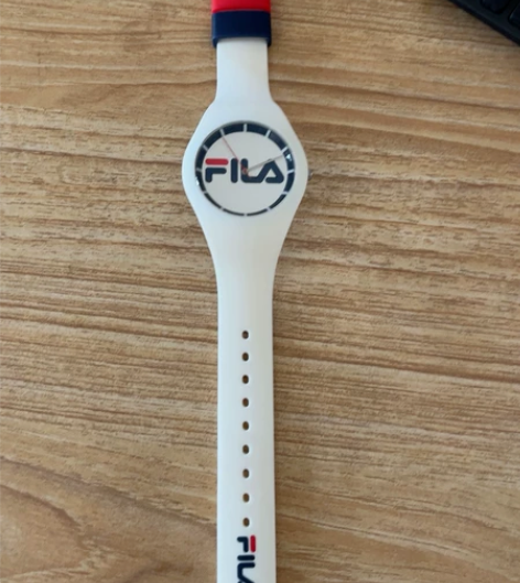 FILA斐乐手表男女情侣学生硅胶运动果冻表...