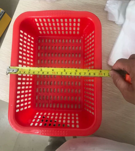 篮子有25个，厚且结实，在凤凰山石山岭小区...