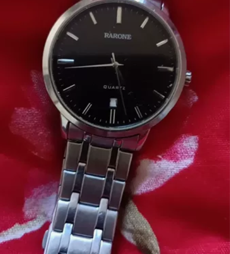 雷诺手表不用了电池没电了换个电池就能用 感...