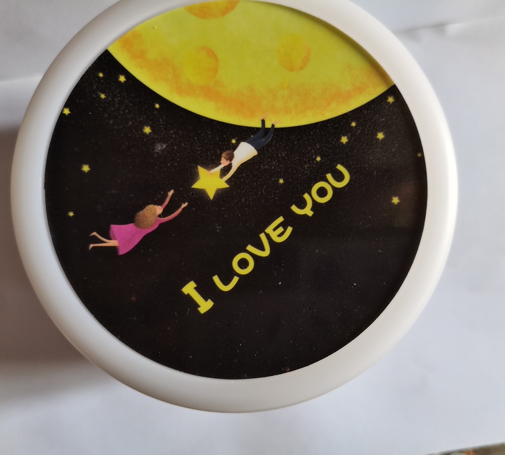 星空投影灯全新，转给需要的朋友，二手物品看...