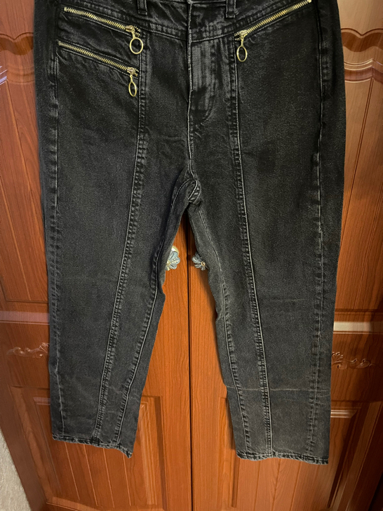 牛仔裤 zara 没穿过 一直放在衣柜里 ...