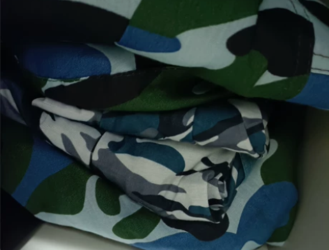 出军训服全套 军训穿过几次不需要了,干净的...