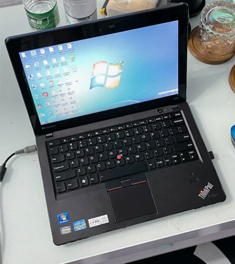 联想Think Pad S220超薄商务笔...