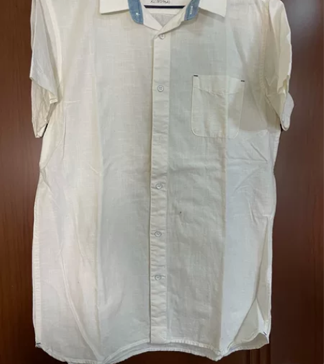 转男士短袖衬衫和短裤。都很新。棉麻材质。码...