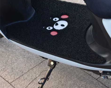 电动车 电动摩托脚车踩垫脚垫踏板脚踏通用电...