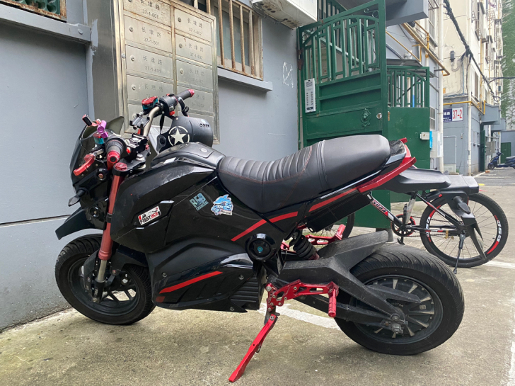 下个月要去上海工作去了，没时间骑了急着出