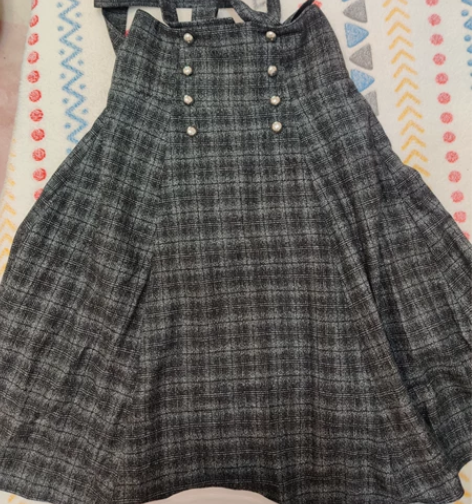 雪梨家 背带裙 小码 店主160，90斤 ...