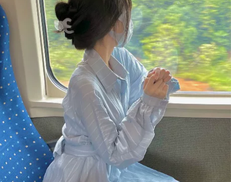 纯欲风辣妹春秋小个子蓝色连衣裙女设计感小众...