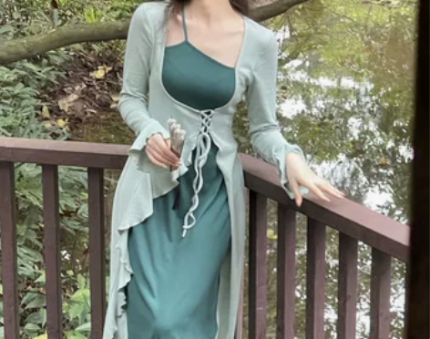 超长裙到脚踝小众针织长袖森系超长款复古风1...