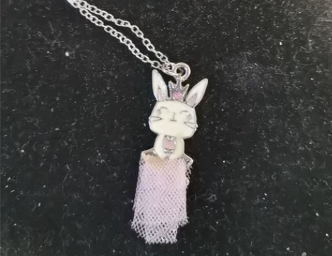 粉色裙子小兔子中古项链C家复古中古孤品vi...