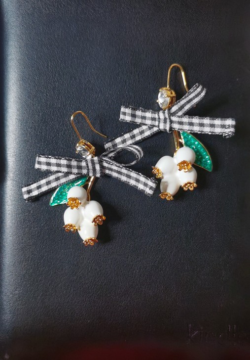 miumiu铃兰田园风耳饰