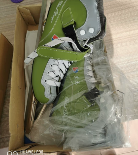 黑龙滑冰鞋39码（鞋底26），全新，有需要...