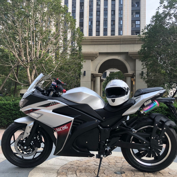 新款 R3V6电摩 电动摩托车  代步车